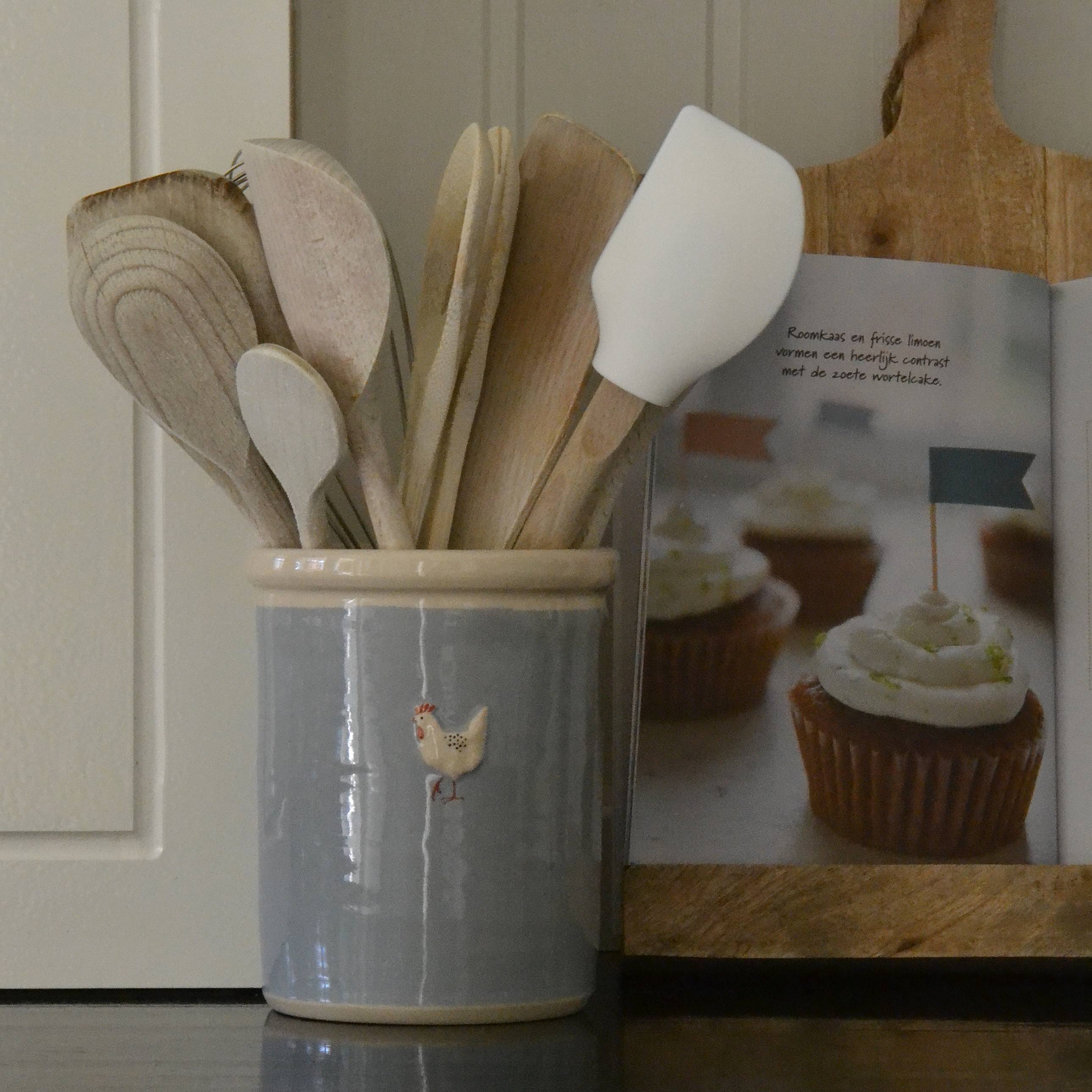 Jane Hogben Utensil Holder Hen - The Reed Warbler Shop