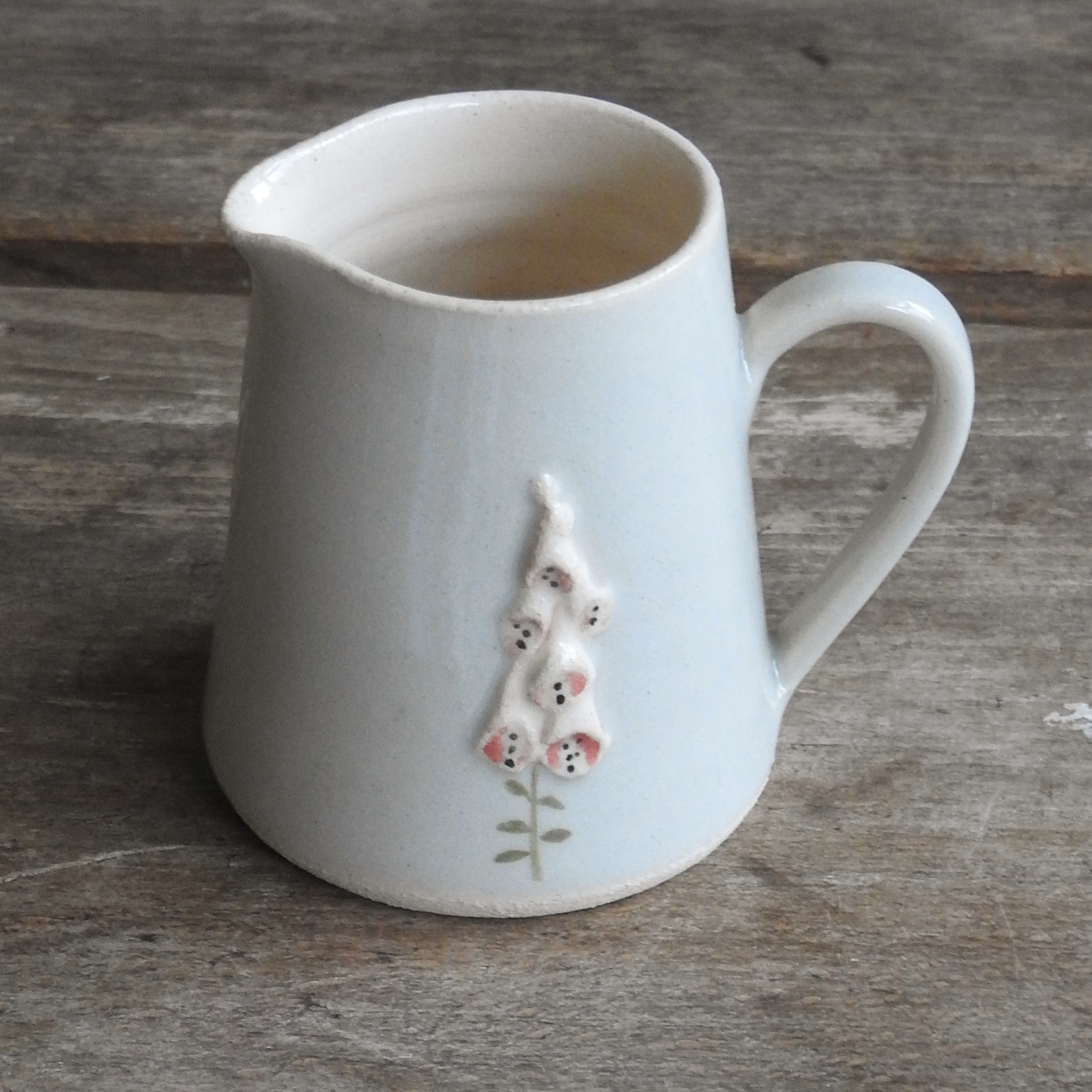 Jane Hogben Tiny Jug Foxglove - The Reed Warbler Shop