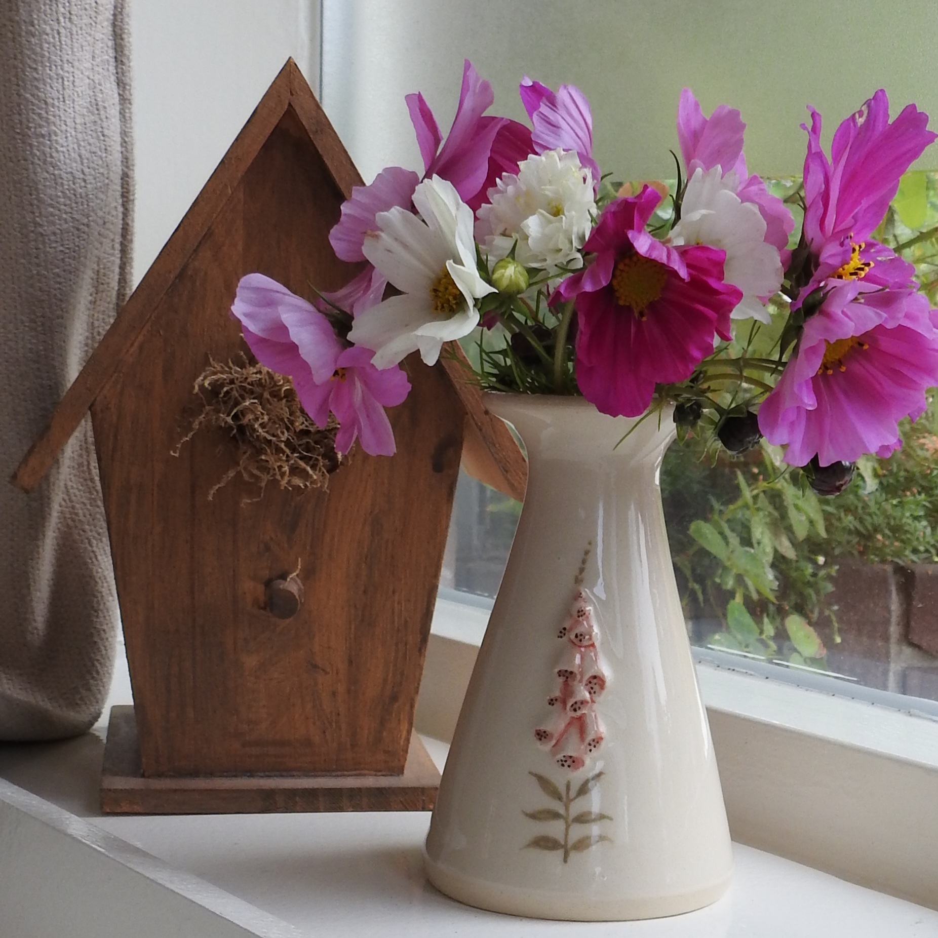 Jane-Hogben-Medium-Vase-